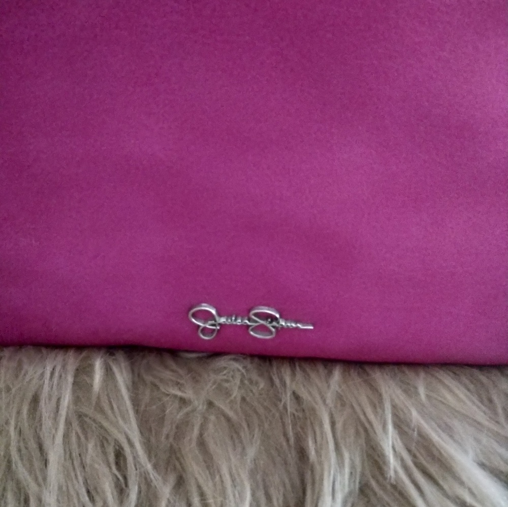 🔥🔥JESSICA SIMPSON MINI CROSSBODY & WRISTLET❣️ - Picture 5 of 8